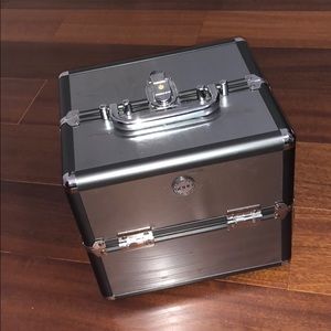Silver Makeup Carrying Case
